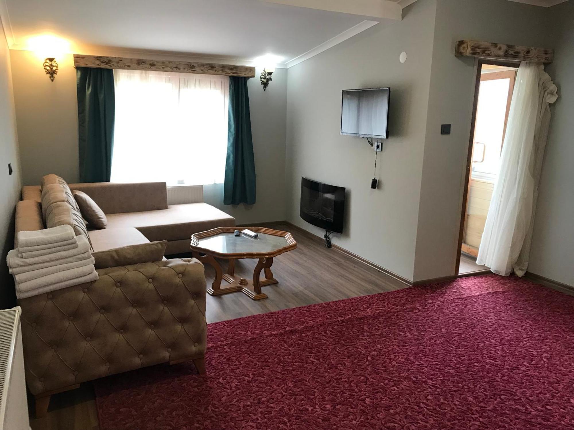 Yedigoller Hotel & Restaurant Uzungöl Luaran gambar