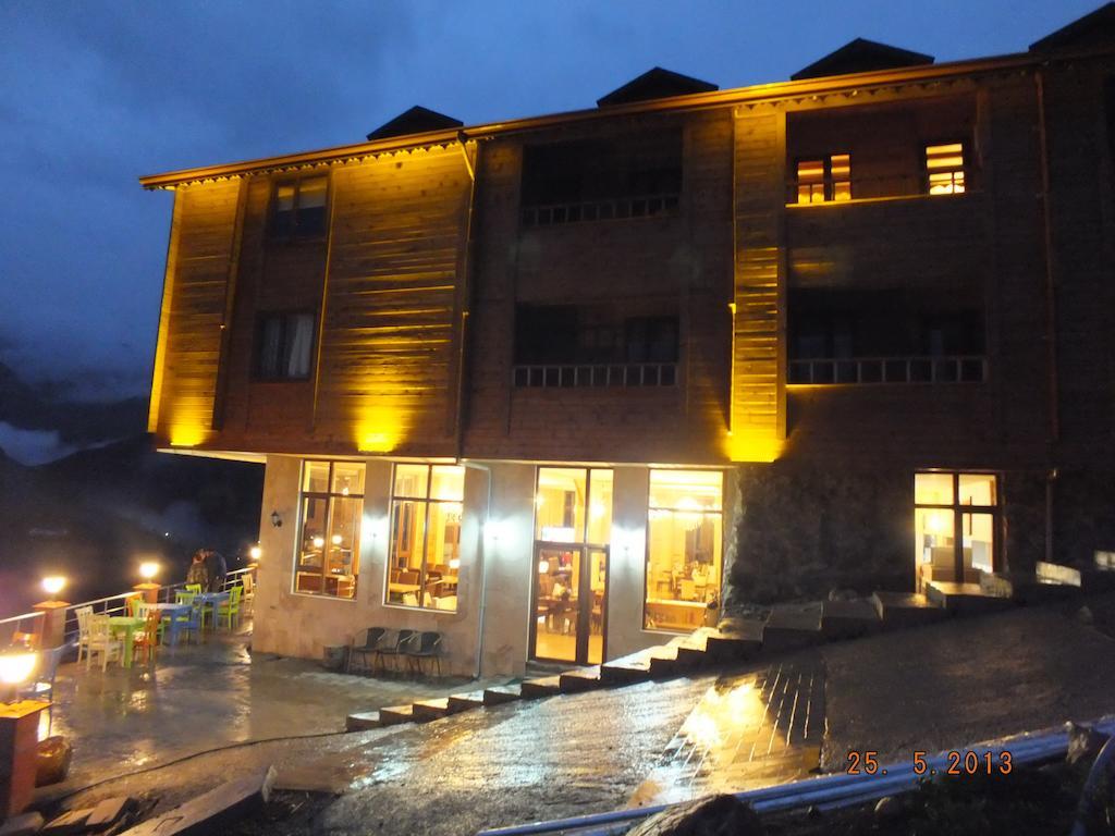 Yedigoller Hotel & Restaurant Uzungöl Luaran gambar
