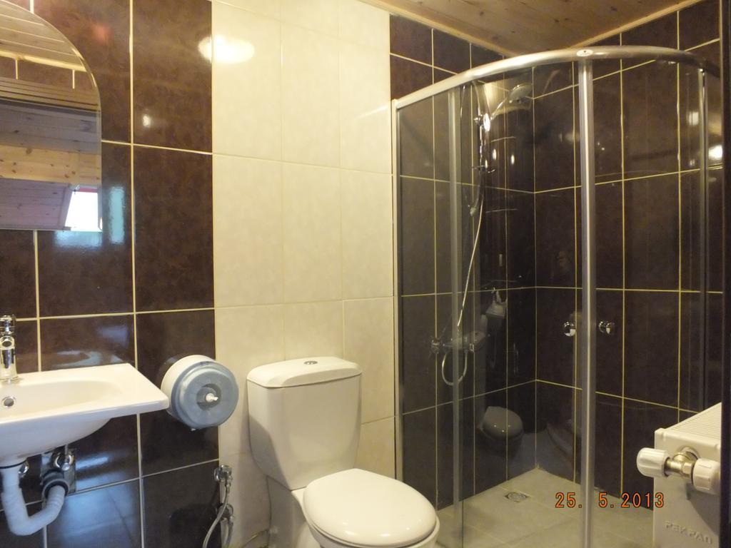 Yedigoller Hotel & Restaurant Uzungöl Luaran gambar