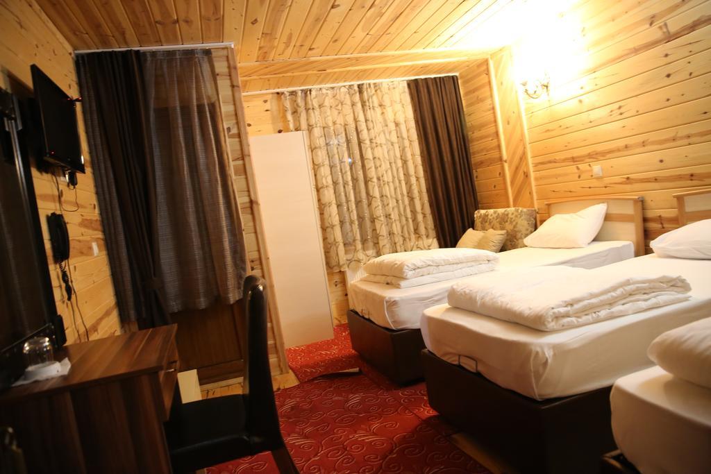 Yedigoller Hotel & Restaurant Uzungöl Luaran gambar